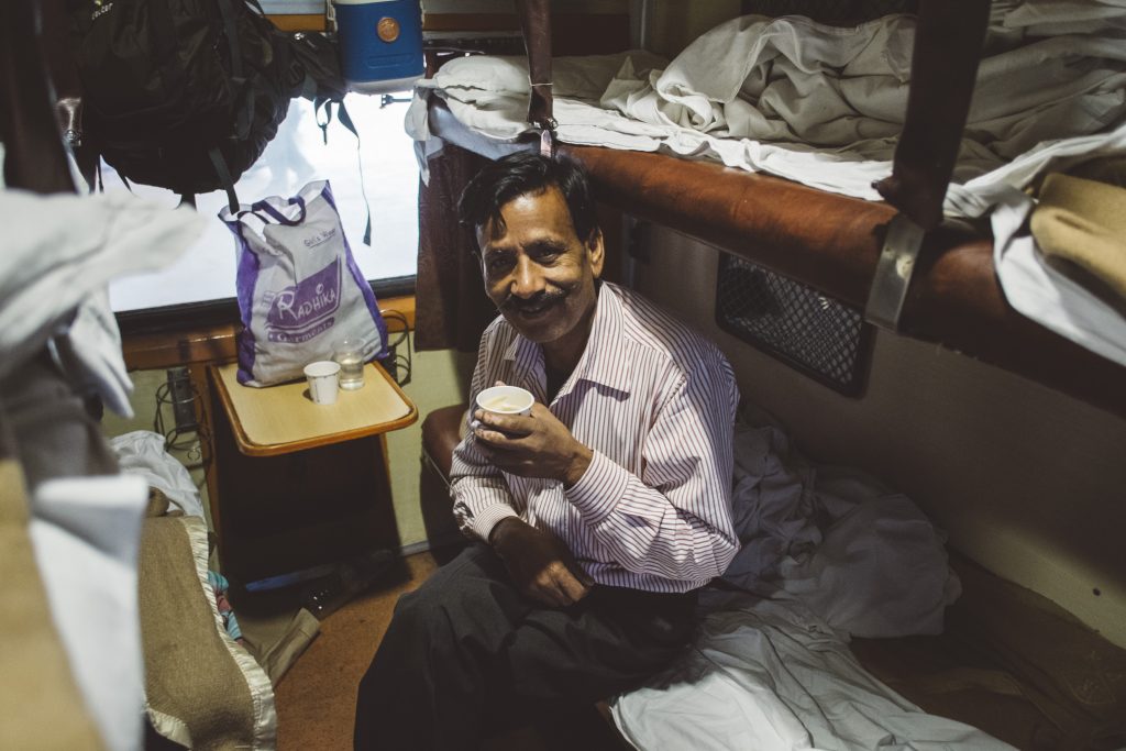 A vida nos trilhos indianos.